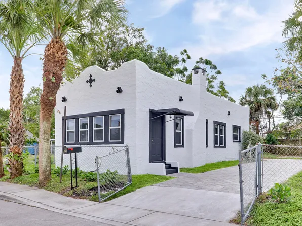 1243 W 26th Street, Riviera Beach, FL 33404