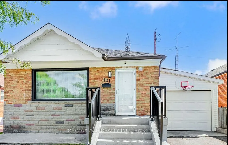 Building Photo - 101 Flora Dr #MAIN