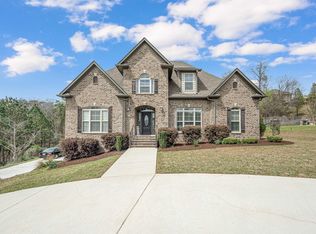 613 Overlook Rd, Fultondale, AL 35068