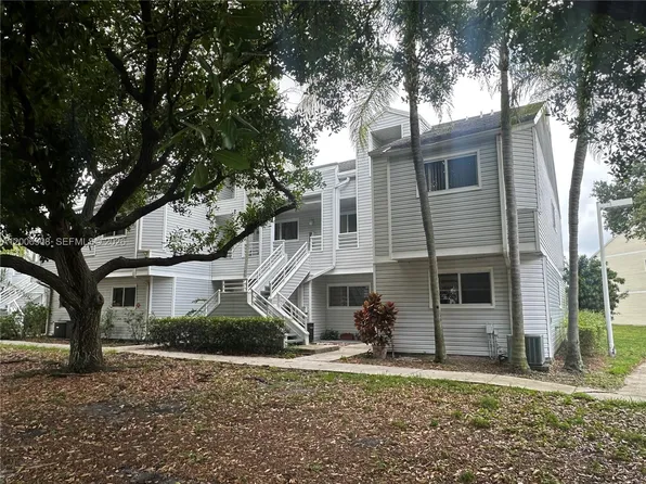3461 NW 44th St APT 206, Oakland Park, FL 33309