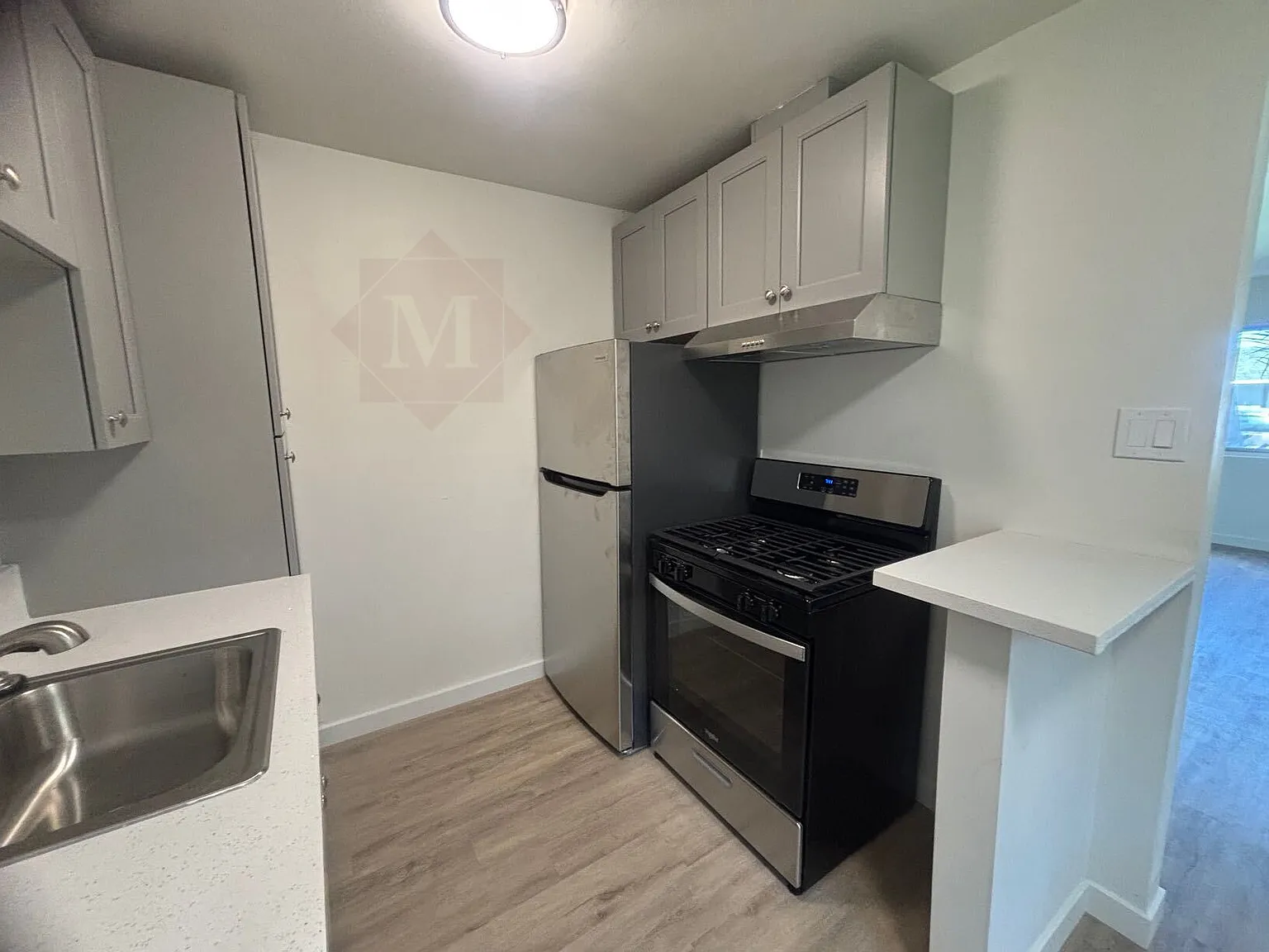 2 bed, 650 sqft, $2,000 — Photo 4