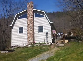 969 Green Valley Rd, Hughesville, PA 17737