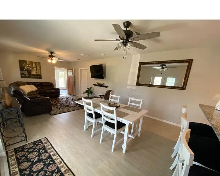 4613 Keene Rd — Photo 1