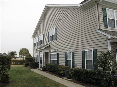 1st image of 301 Melrose Ct
