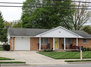 235 Chestnut St, Salem, NJ 08079