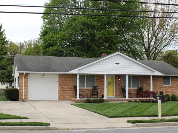 235 Chestnut St, Salem, NJ 08079