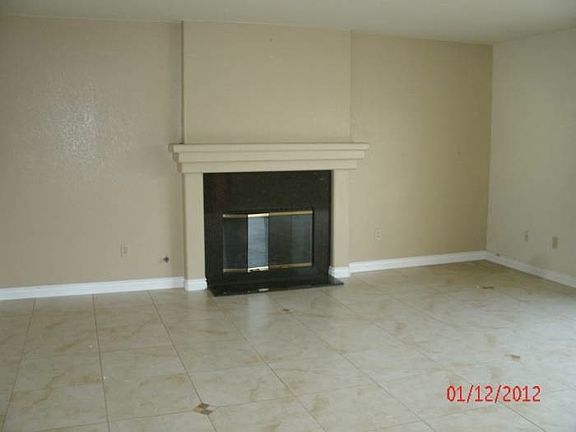 5th image of 14420 Corte De Verdad