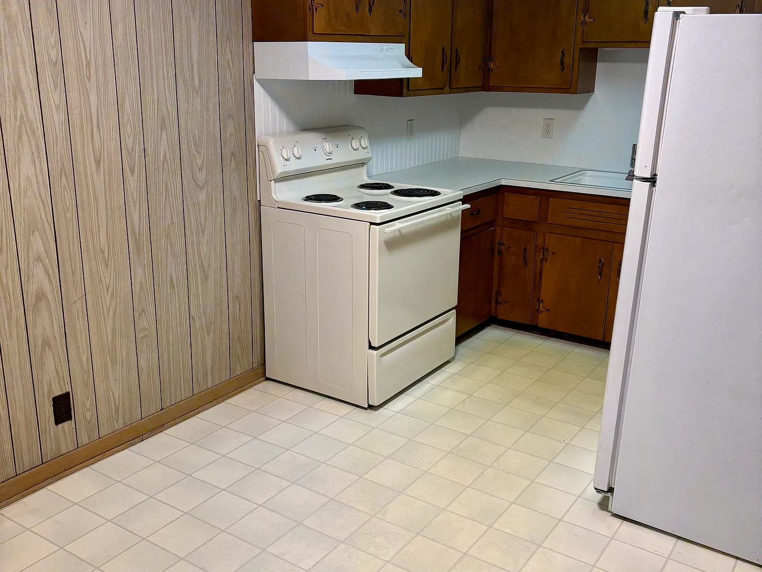 1 bed, 650 sqft, $1,100 — Photo 4