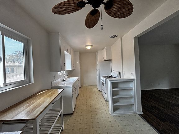 3rd image of 6779 Obispo Ave