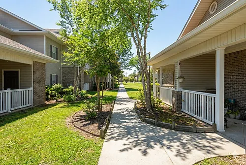 3500 Groveland Rd Photo 1