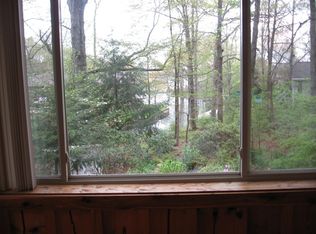 2006 Cravens Dr, Crossville, TN 38572