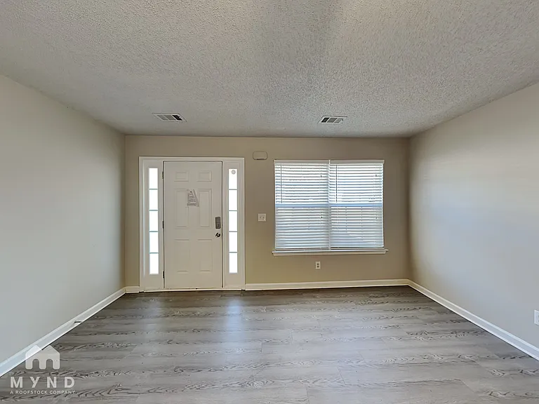 6132 Hickory Lane Dr — Photo 6