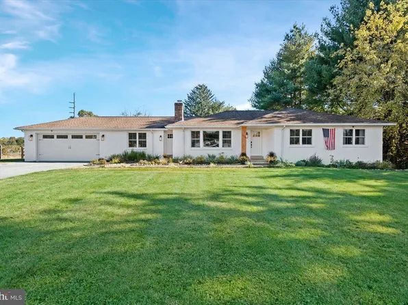 108 Evanson Rd, Hockessin, DE 19707