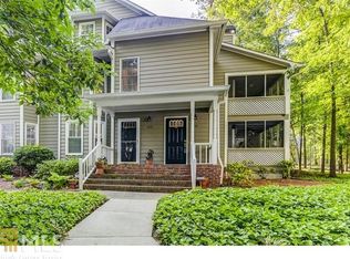 1481 Oakridge Cir, Decatur, GA 30033