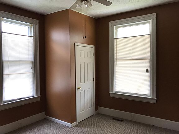 3rd image of 608 Holston Ave