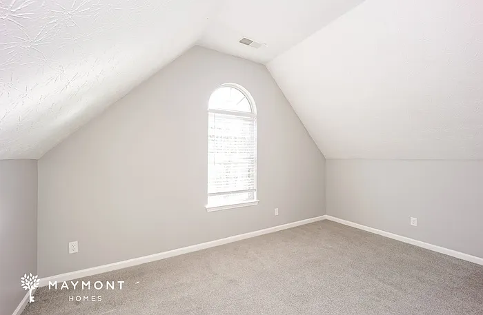 11189 James Madison Dr — Photo 8