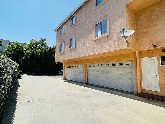 4th image of 5029 N Klump Ave