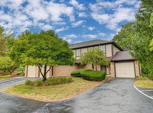 1606 Six Point Ct, Columbus, OH