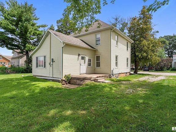 4th image of this home