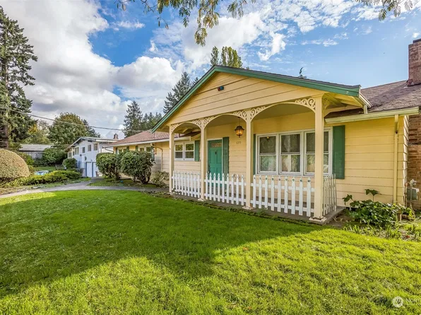635 SW 130th Street, Burien, WA 98146