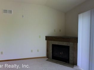 655 Cedar Bluffs Way APT 47, Slinger, WI 53086
