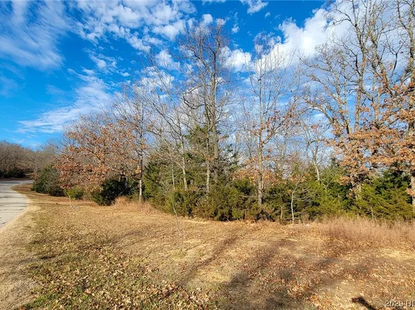 LOT 674 Fox Run Ct, Sunrise Beach, MO 65079