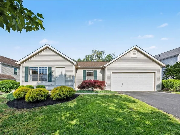 529 Weeping Willow Ln, Maineville, OH 45039