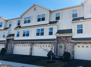 196 Mapleton Dr, Harrisburg, PA 17112