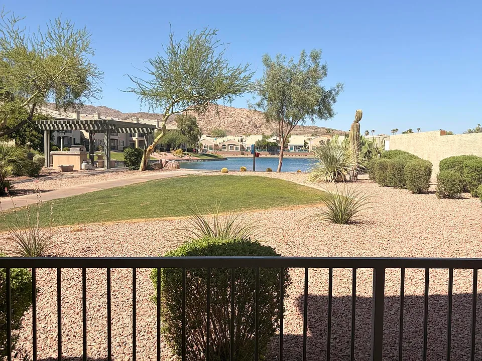 16013 S Desert Foothills Pkwy #1061