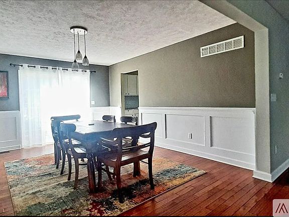 3rd image of 287 Palisades Dr #287