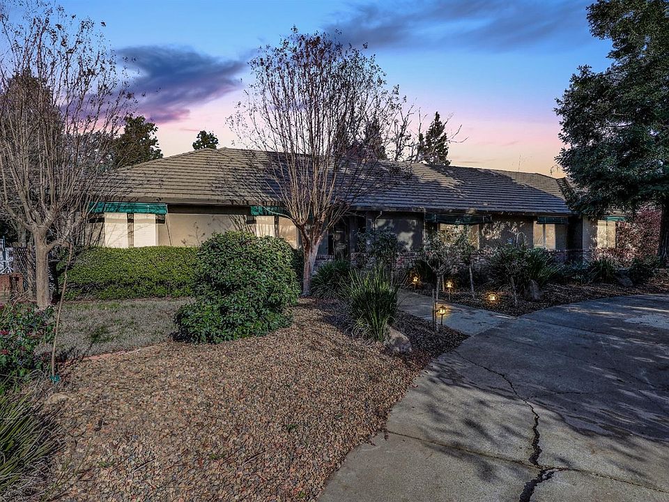 1st image of 12963 Springtime Ln