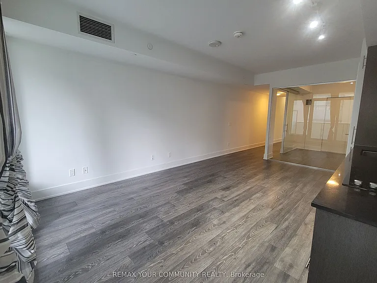403 Church St #517 — Photo 10