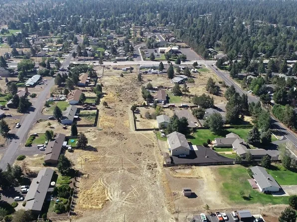 61635 Daly Estates Dr #1, Bend, OR 97702