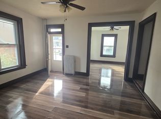 10 Pleasant St, Hanover, PA 17331