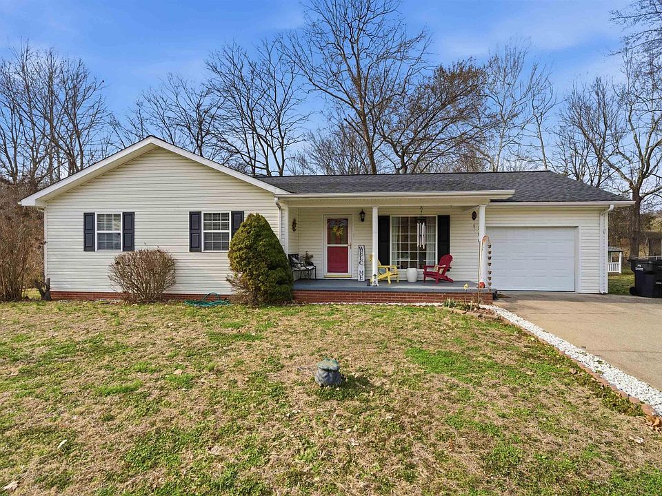 1st image of 196 Pebble Creek Dr