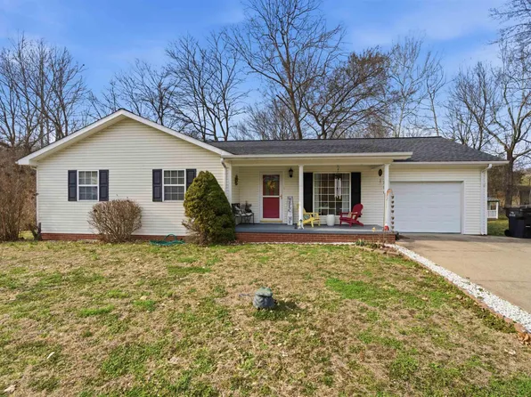 196 Pebble Creek Dr, Eddyville, KY 42038
