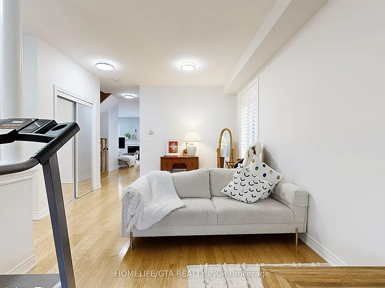 32 Scott Brown St — Photo 41