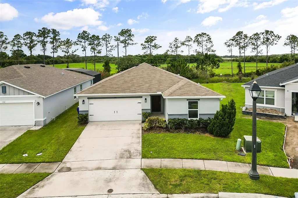 3 bed, 2.0 bath, 1537 sqft, $2,200 — Photo 4