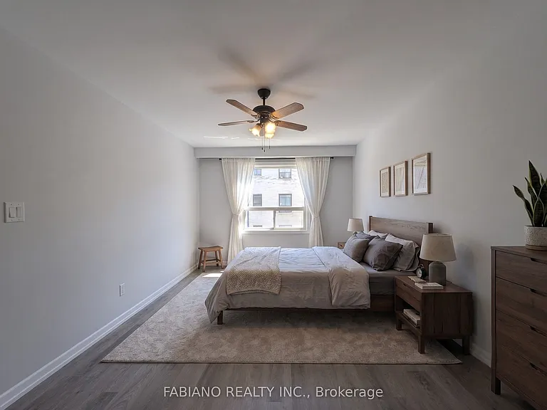 5 Hertford Ave #2 — Photo 10