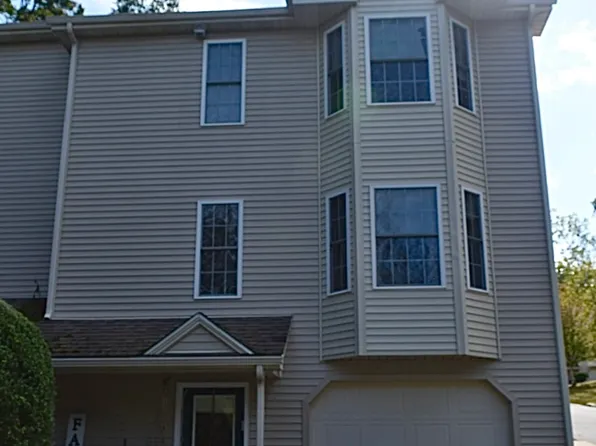 67 Corning Road #3, Norwich, CT 06360