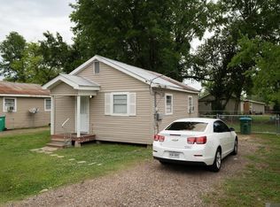 1216 N Willow Ave, Gonzales, LA 70737