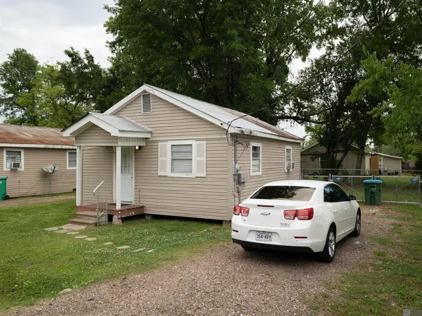 1216 N Willow Ave, Gonzales, LA 70737