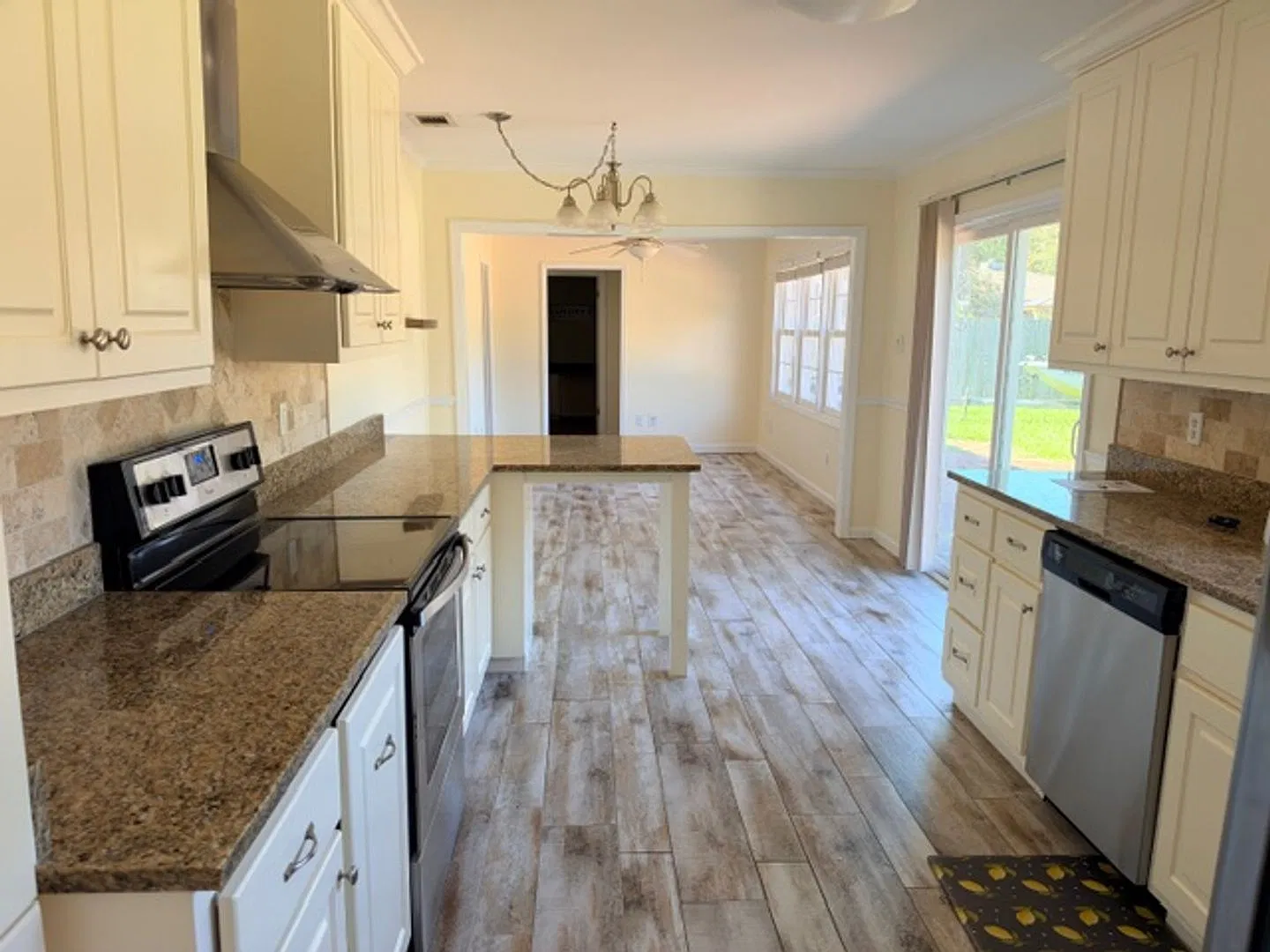 3/2 Waterfront Dog River Home — Photo 4