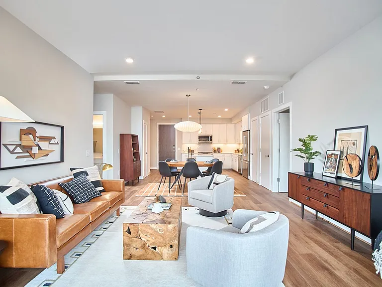 214 Hunt St #306 — Photo 7