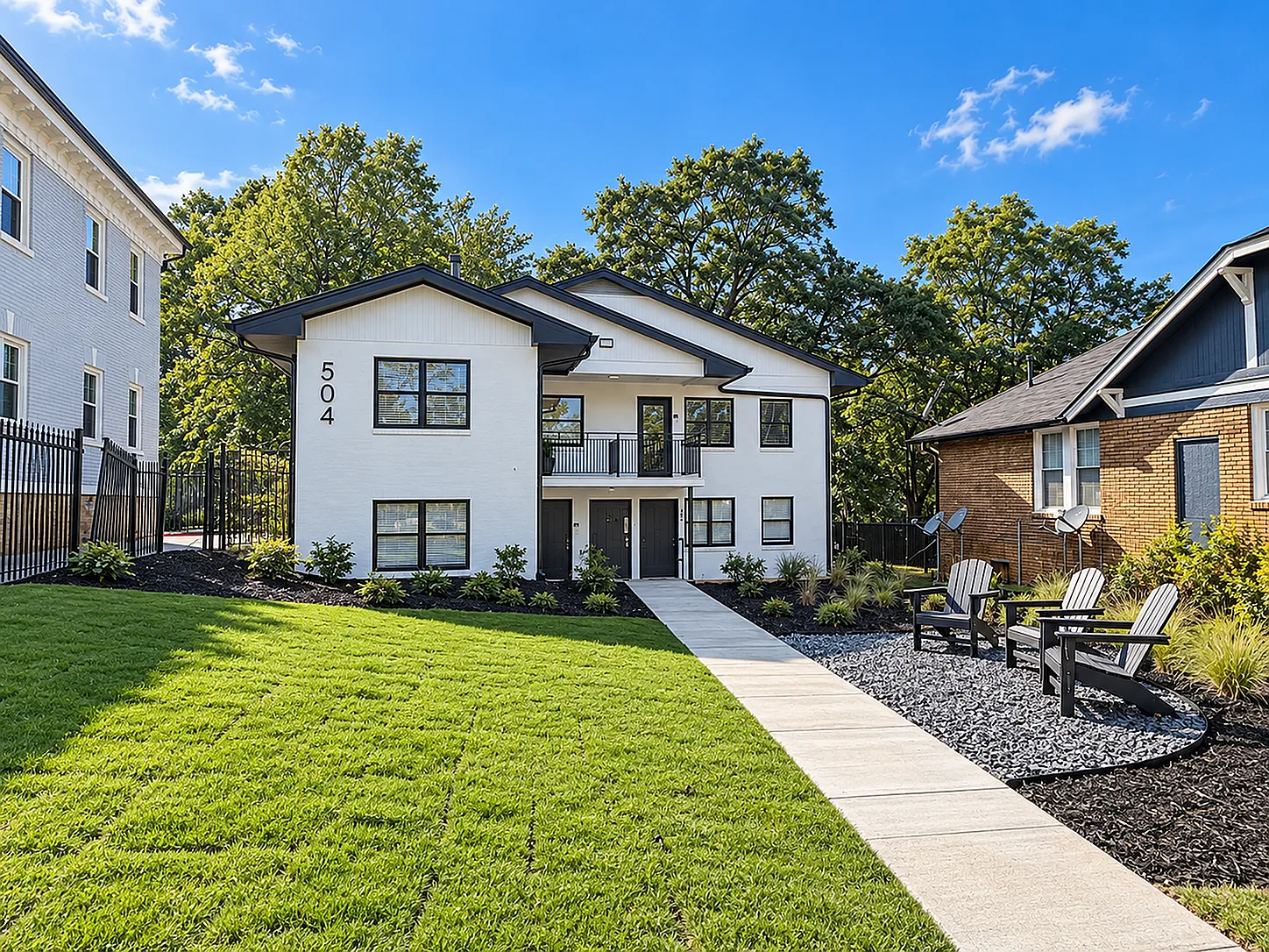504 Parkway Drive — Photo 2