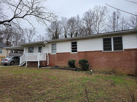 3rd image of 203 Black Ave