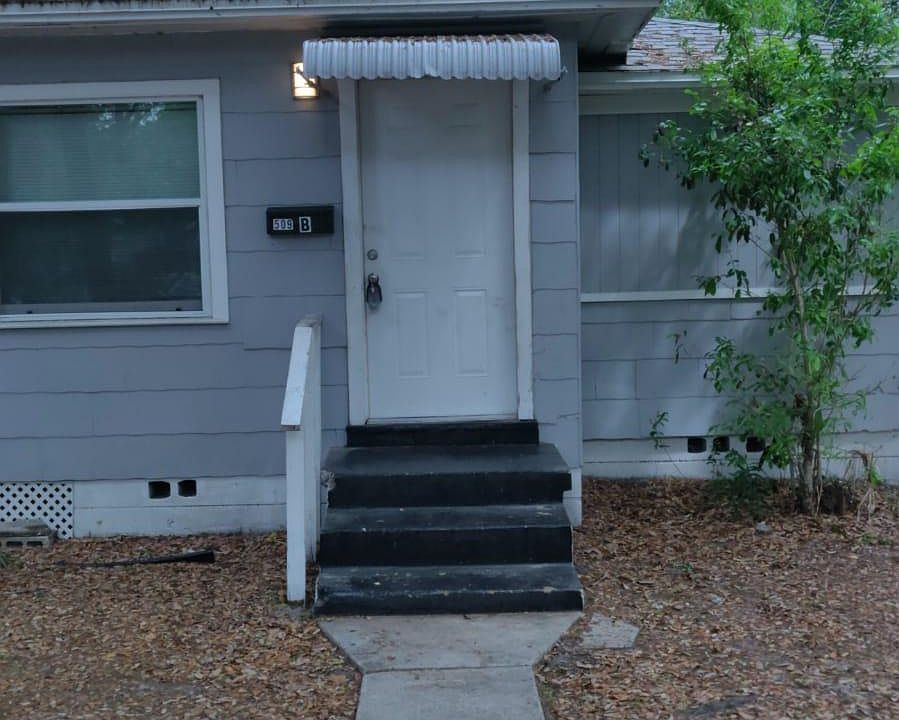 1st image of 509 28th Ave S #B
