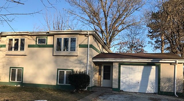1st image of 1151 Lawrence Dr