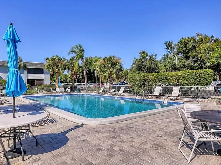 5509 Fountain Lake Cir #C102 — Photo 8