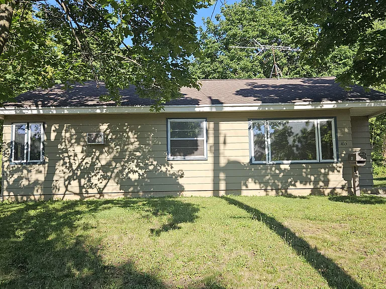 415 N Jefferson St — Photo 1